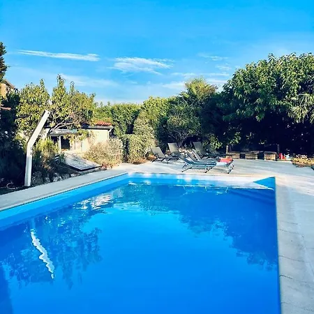 Vakantiehuis Le Bourg *